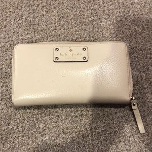 Kate Spade Zip Wallet
